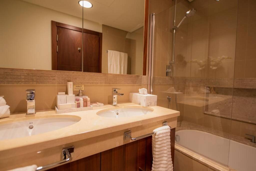 First Class 3Br With Full Burj Khalifa And Fountain View Ντουμπάι Εξωτερικό φωτογραφία