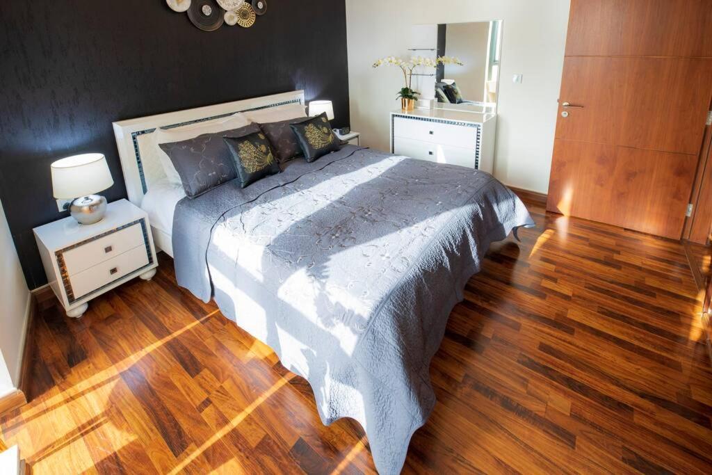 First Class 3Br With Full Burj Khalifa And Fountain View Ντουμπάι Εξωτερικό φωτογραφία