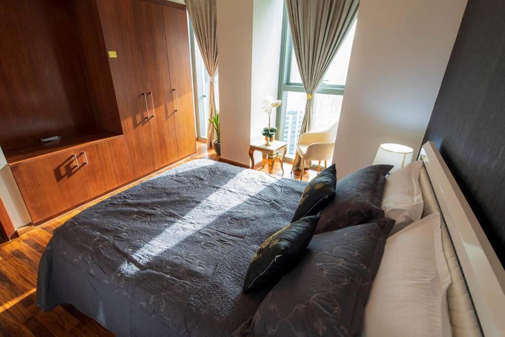 First Class 3Br With Full Burj Khalifa And Fountain View Ντουμπάι Εξωτερικό φωτογραφία