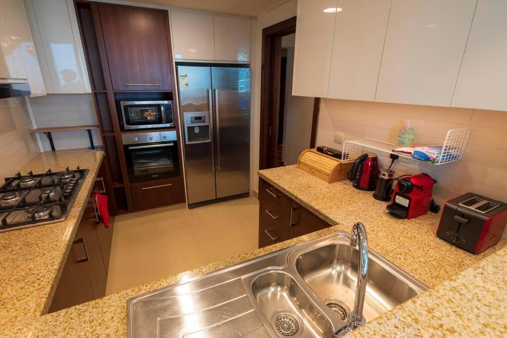 First Class 3Br With Full Burj Khalifa And Fountain View Ντουμπάι Εξωτερικό φωτογραφία